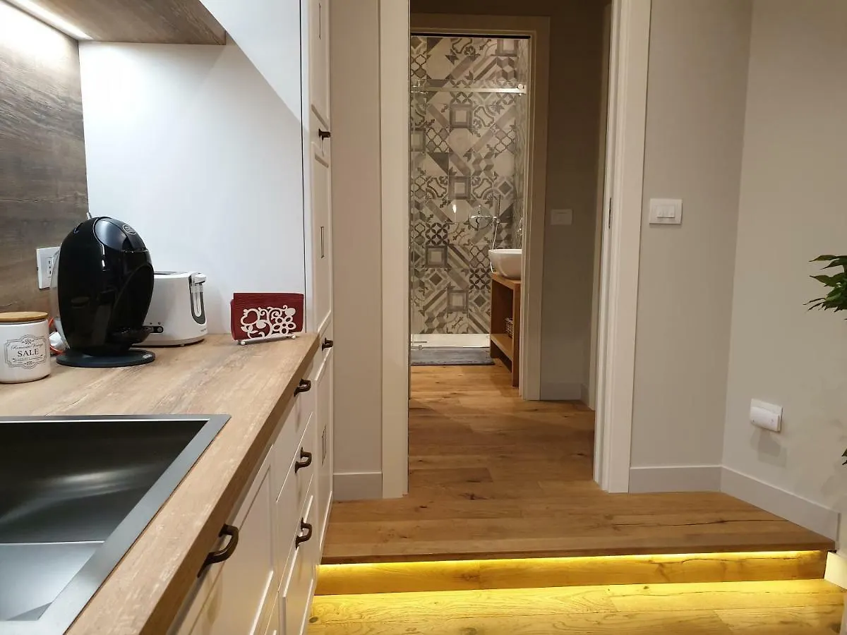 Four Elements Apartments Katania