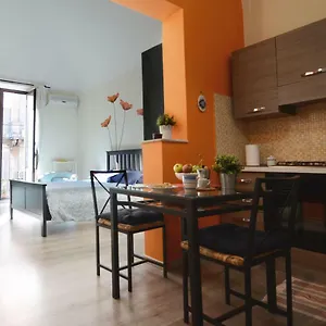 i-loft-di-elvira-catania.catania-hotels.net/